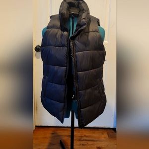 Black Old Navy Jacket Vest